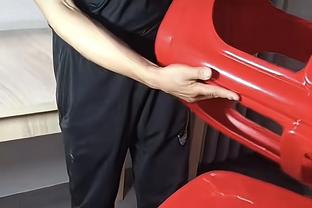 Giày bóng rổ Adidas Pro Bounce 2018 Ảnh chụp màn hình 4